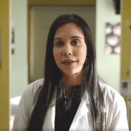 Doctora Mirelis Acosta, hematóloga oncóloga e investigadora del FDI Clininal Reaserch.